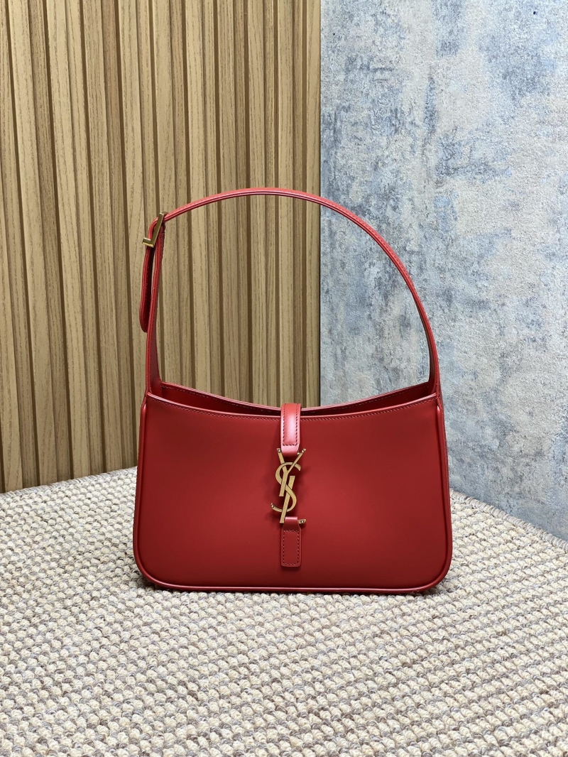 Y51 hobo bags
